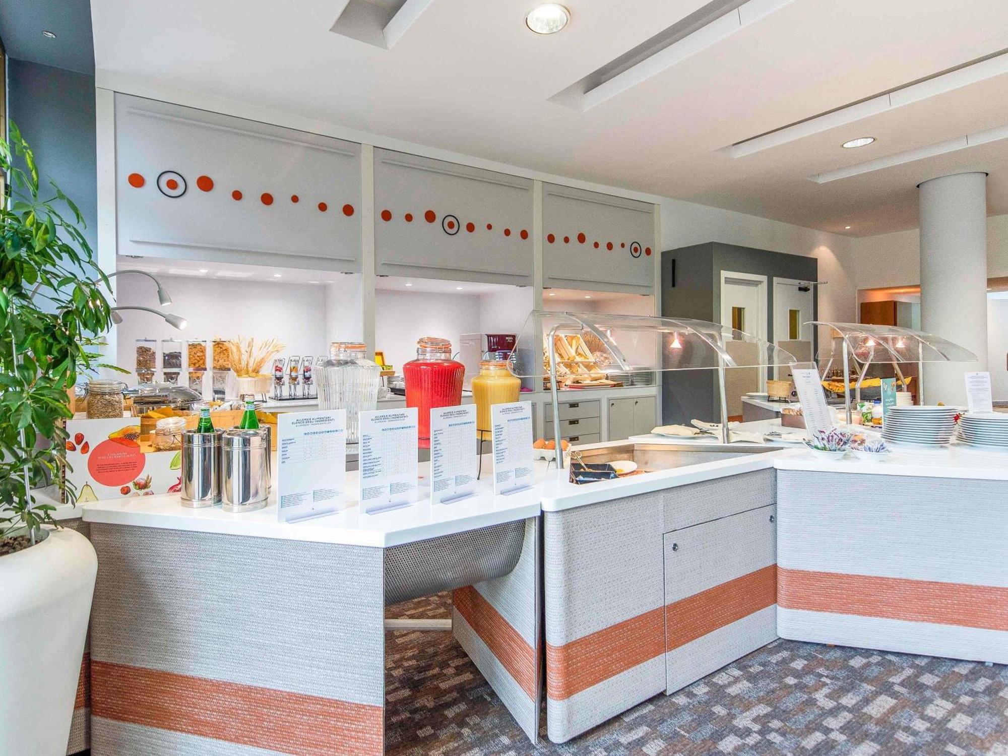 Novotel Corso Giulio Cesare 4*